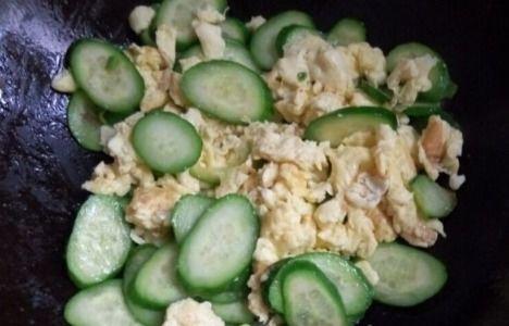 刚买的瓜怎么吃才好吃视频,新手必看！瓜类美味食用攻略