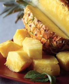 大鳄鱼吃哈密瓜菠萝视频,哈密瓜与菠萝的惊险对决