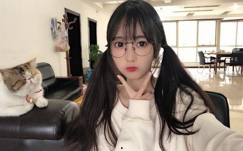 南京学妹吃瓜视频,校园生活趣味瞬间大揭秘