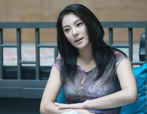 张雨绮吃瓜采访视频,揭秘娱乐圈幕后真相