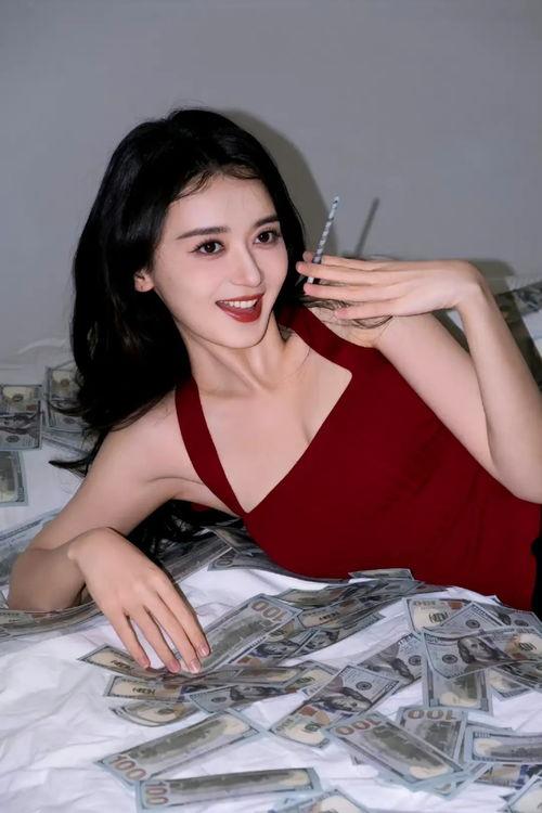 吴佳怡吃瓜视频大全最新,盘点娱乐圈那些鲜为人知的幕后故事